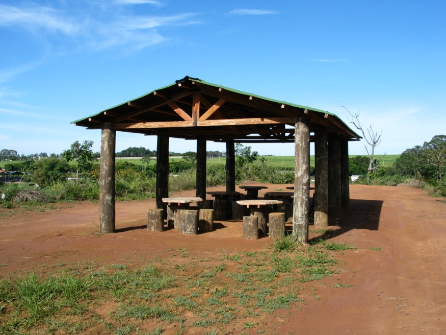 Quiosque na Trilha da Natureza da UFSCar